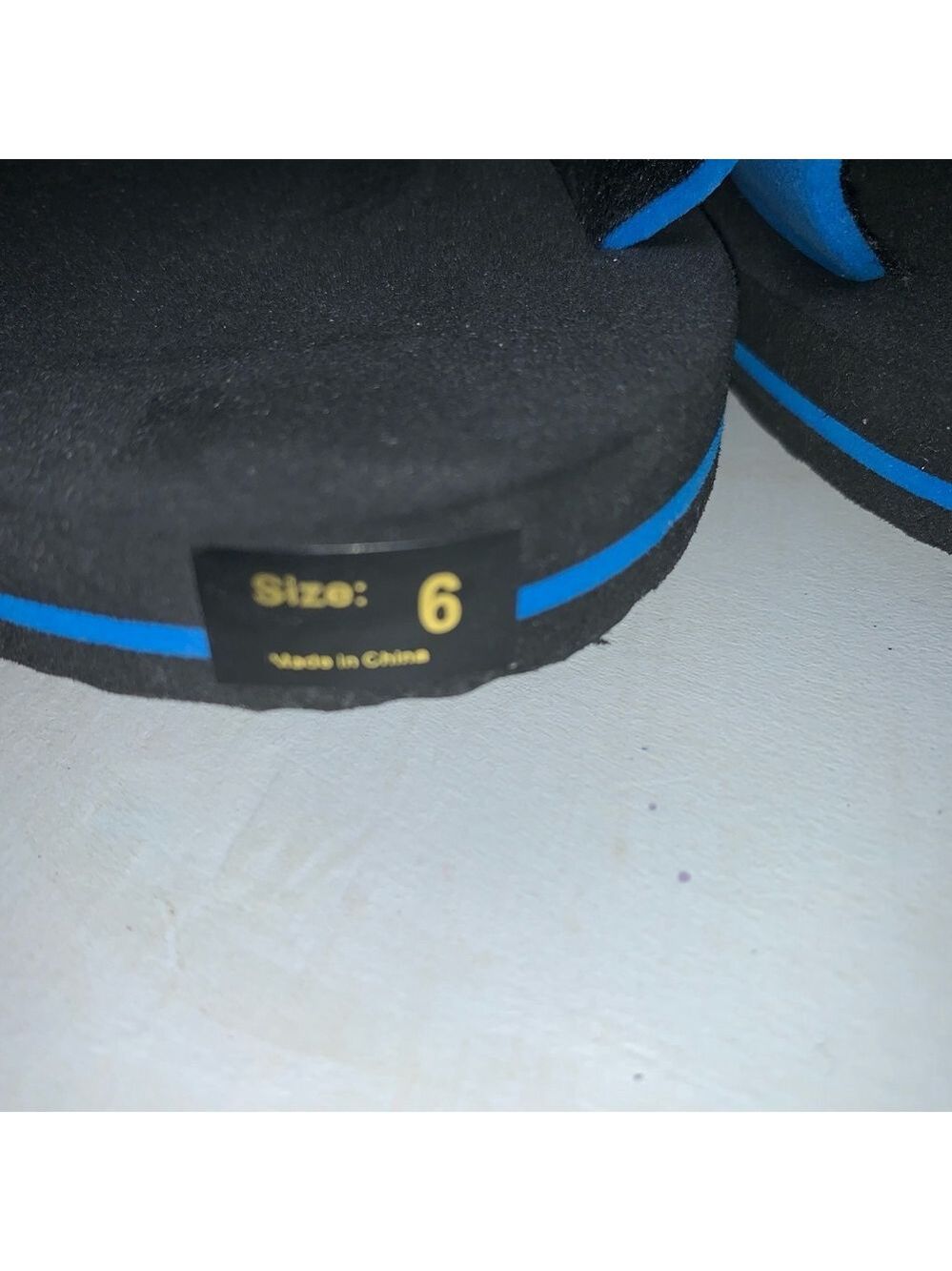 Hawaii foam Sandals Size 6 Blue - Picture 2 of 5